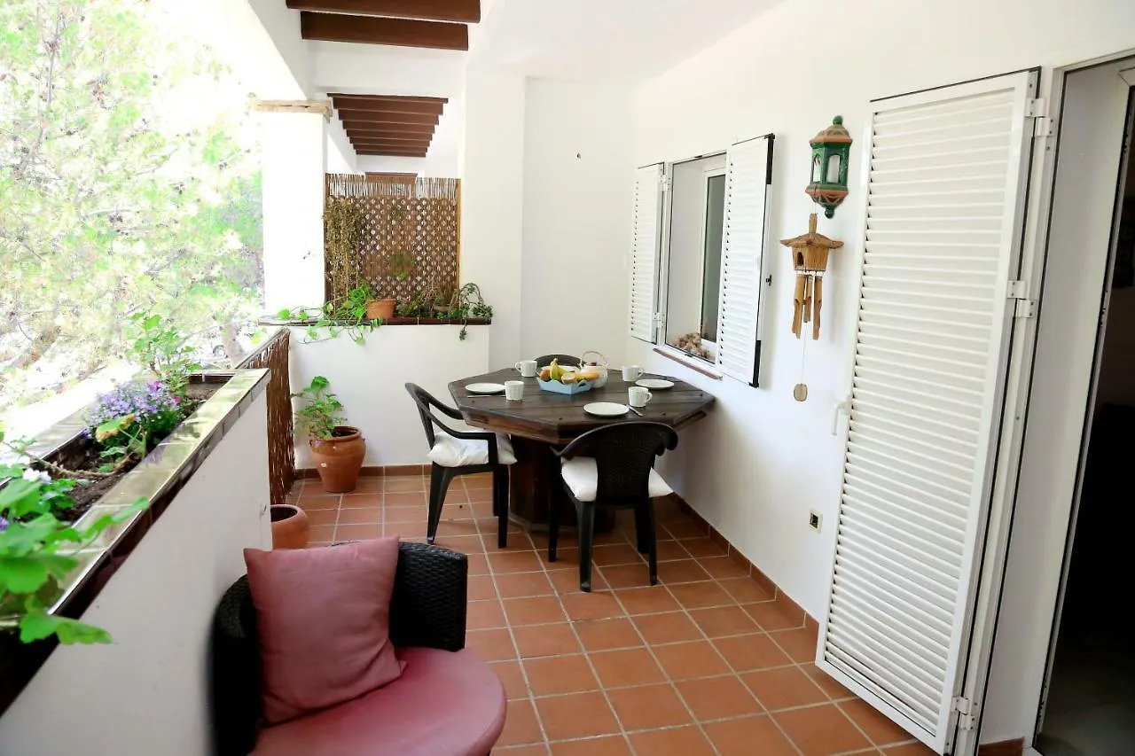 Lilia Lauro Golf Apartment Malaga