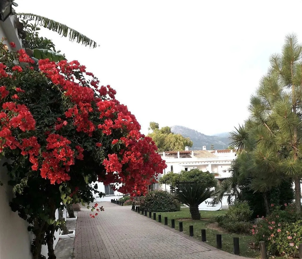 Lilia Lauro Golf Apartment Malaga