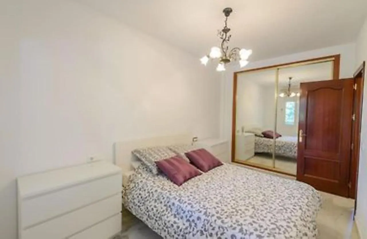 Lilia Lauro Golf Apartment Malaga